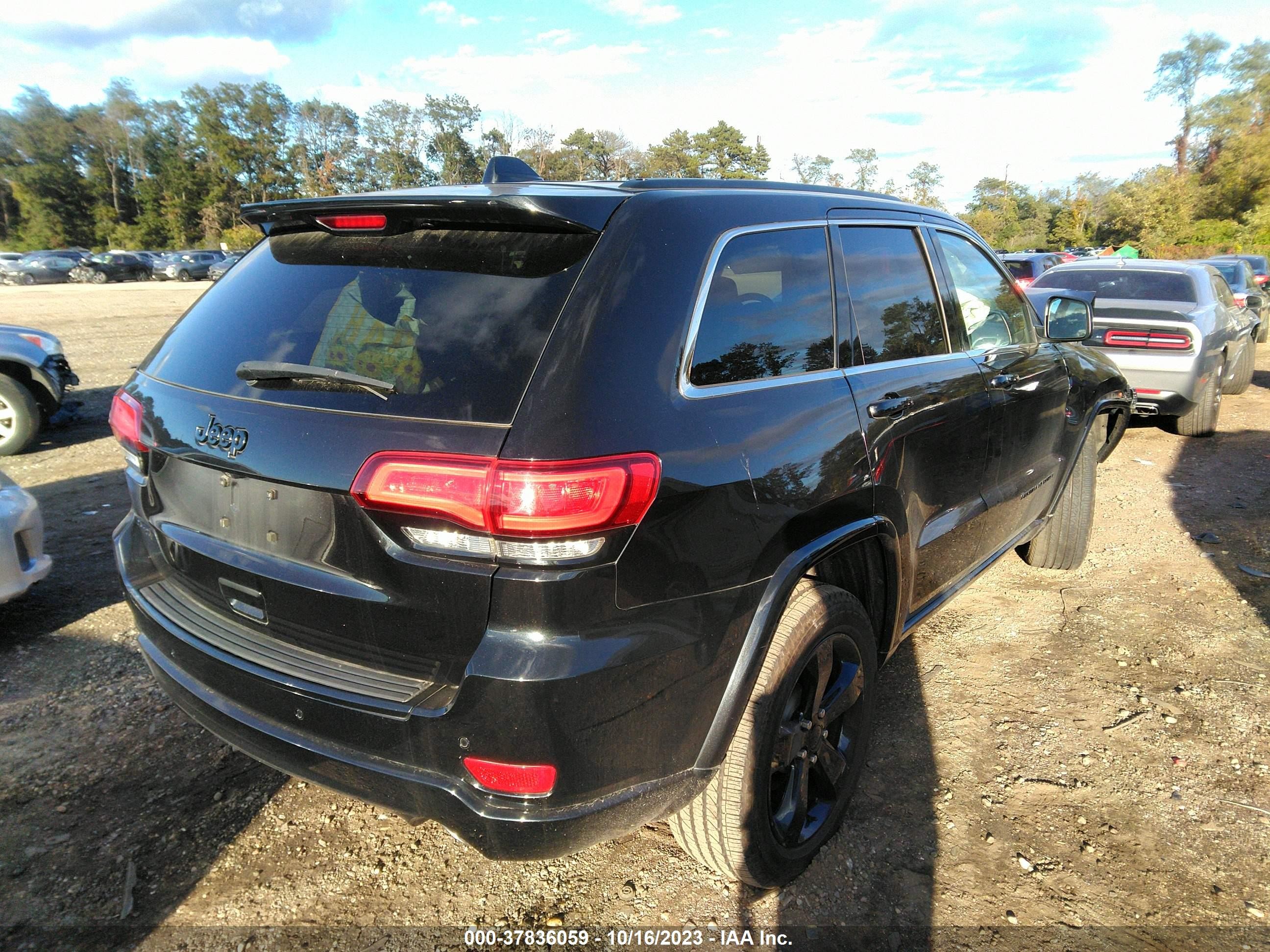 Photo 3 VIN: 1C4RJFAGXFC130295 - JEEP GRAND CHEROKEE 