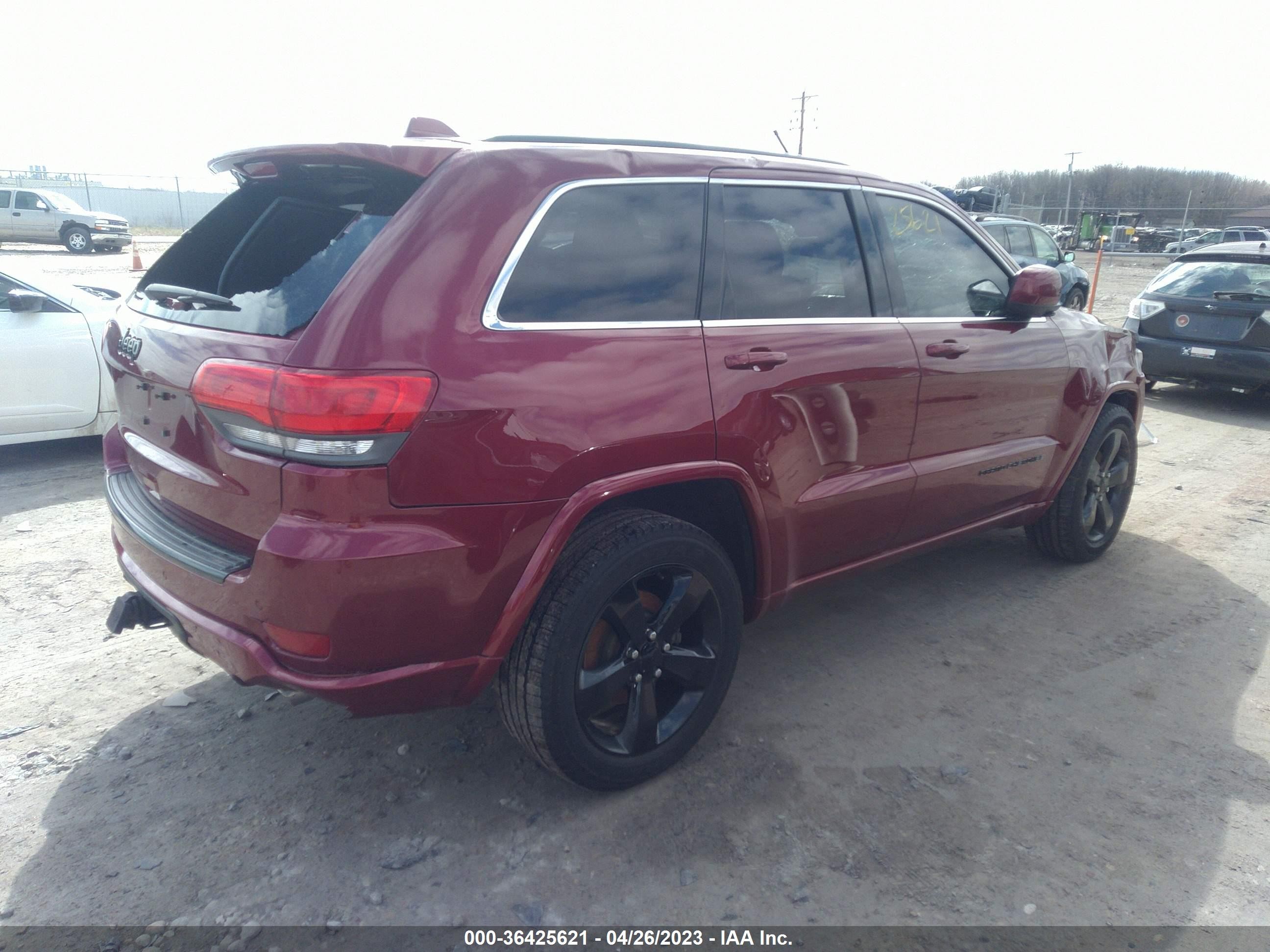 Photo 3 VIN: 1C4RJFAGXFC685960 - JEEP GRAND CHEROKEE 