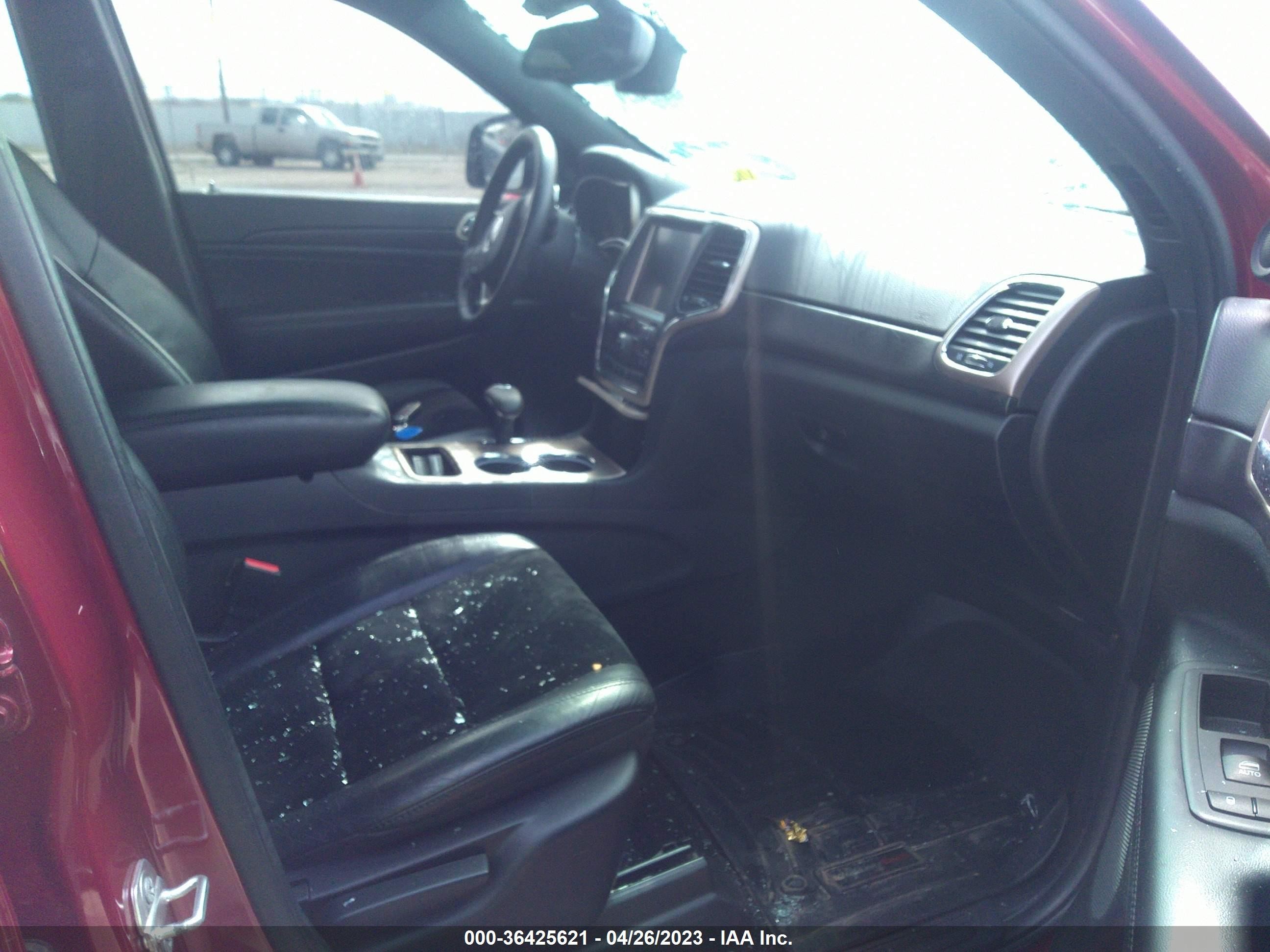 Photo 4 VIN: 1C4RJFAGXFC685960 - JEEP GRAND CHEROKEE 