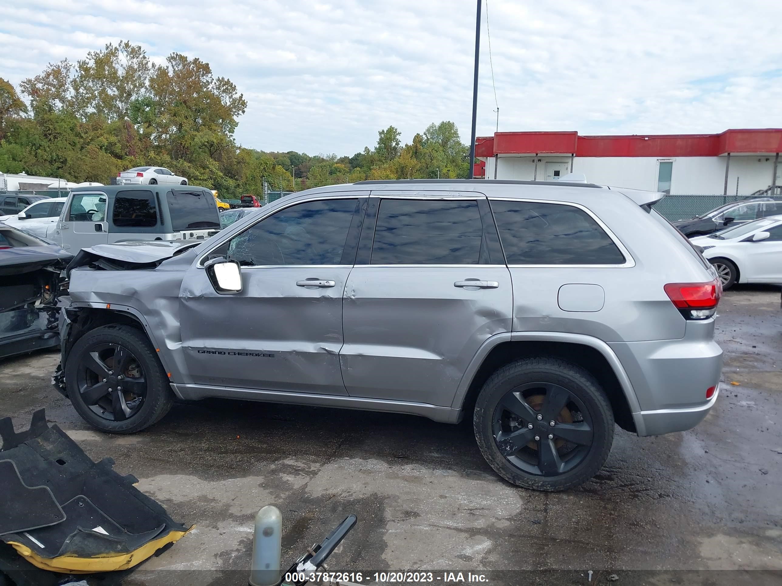 Photo 14 VIN: 1C4RJFAGXFC955284 - JEEP GRAND CHEROKEE 