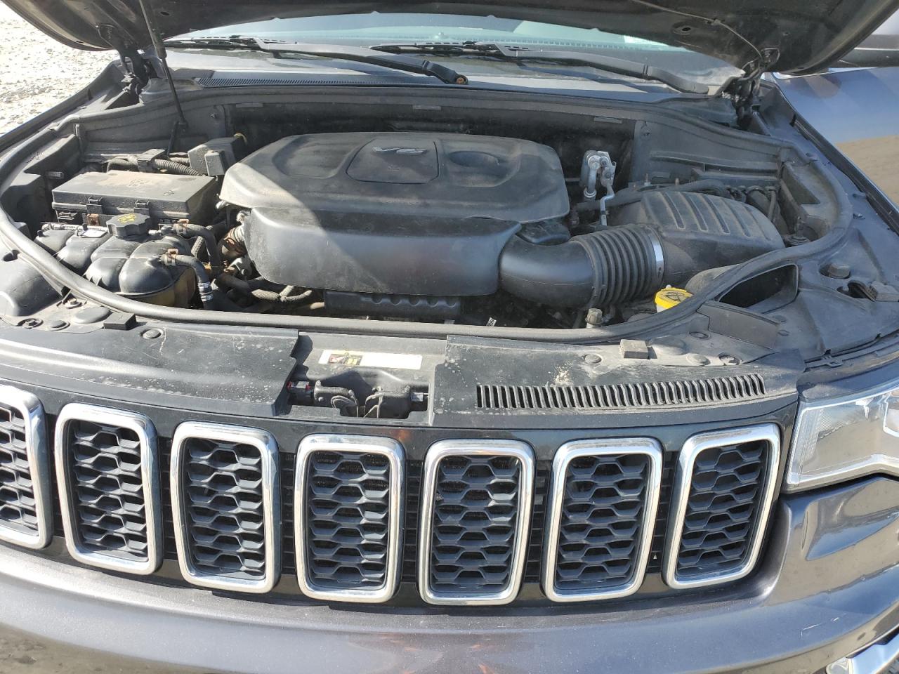 Photo 11 VIN: 1C4RJFAGXHC662567 - JEEP GRAND CHEROKEE 