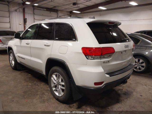 Photo 2 VIN: 1C4RJFAGXHC773085 - JEEP GRAND CHEROKEE 