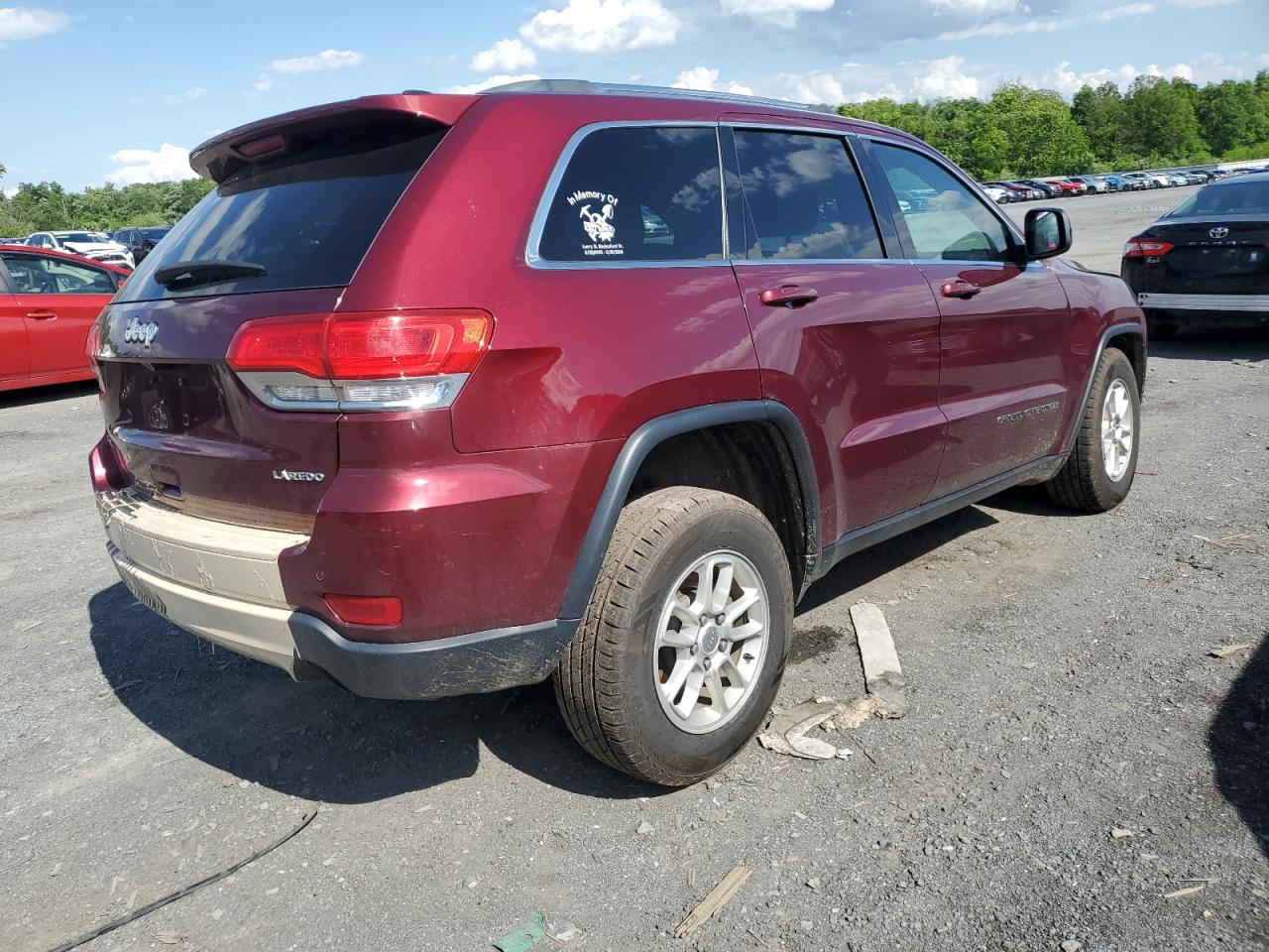 Photo 2 VIN: 1C4RJFAGXJC257833 - JEEP GRAND CHEROKEE 