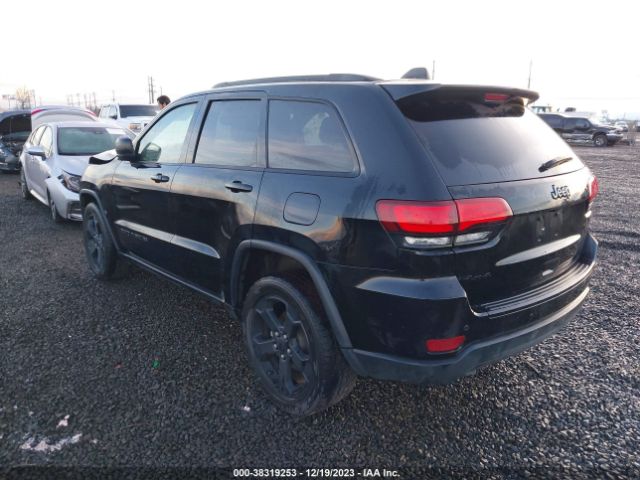 Photo 2 VIN: 1C4RJFAGXJC382315 - JEEP GRAND CHEROKEE 