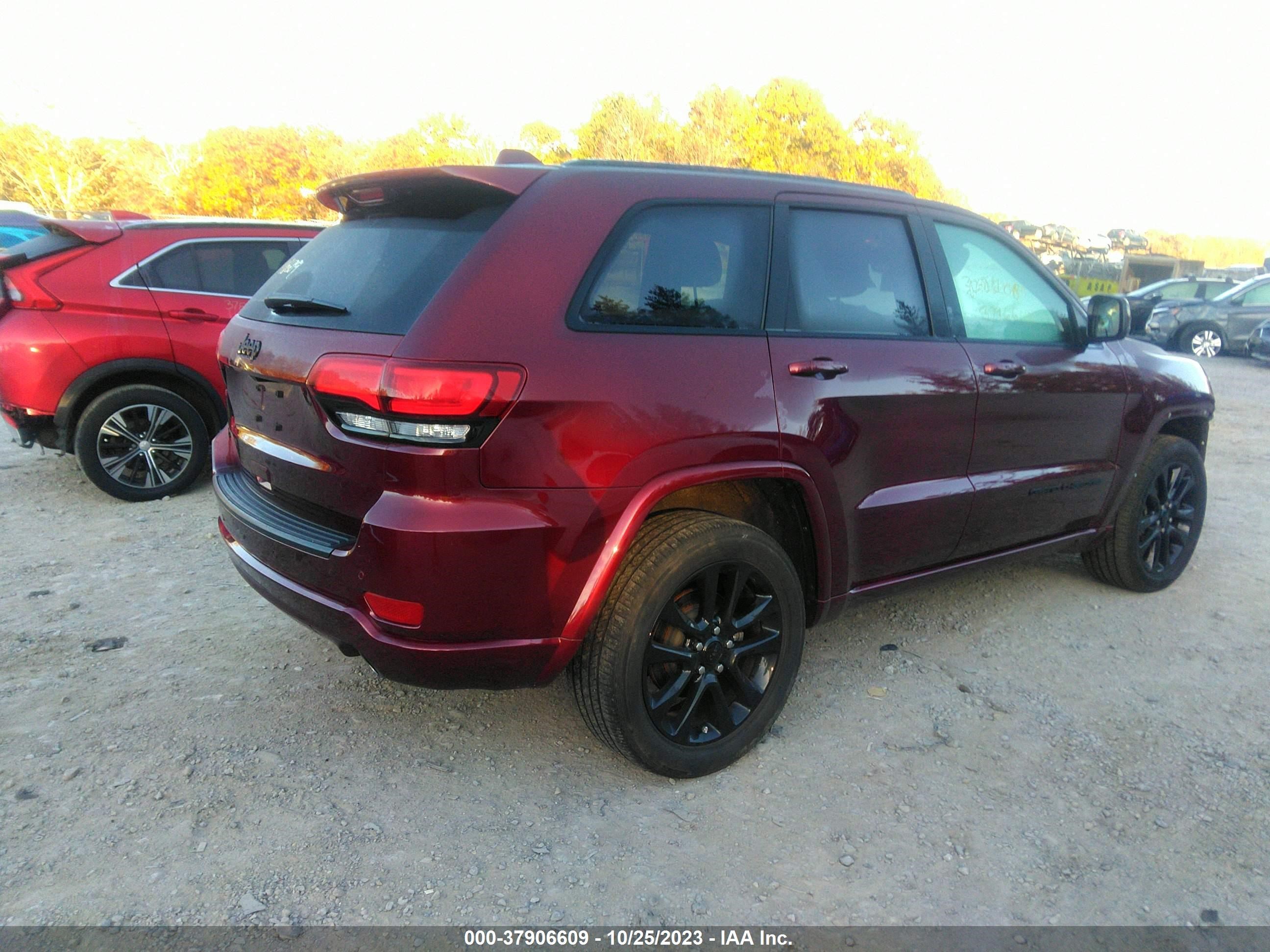 Photo 3 VIN: 1C4RJFAGXLC331464 - JEEP GRAND CHEROKEE 