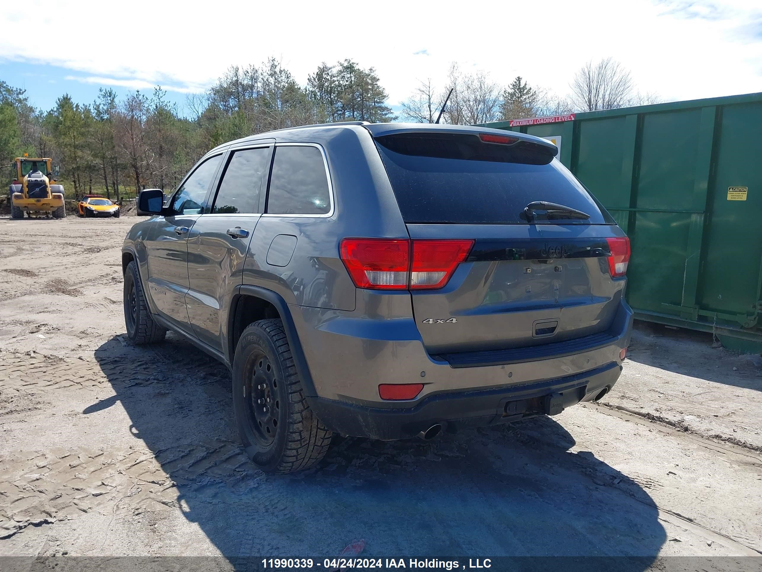 Photo 2 VIN: 1C4RJFAT1CC338090 - JEEP GRAND CHEROKEE 