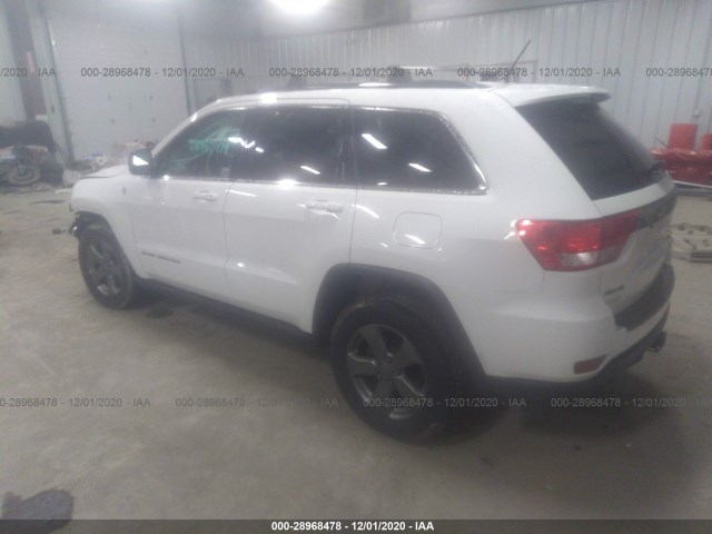 Photo 2 VIN: 1C4RJFAT1DC589810 - JEEP GRAND CHEROKEE 