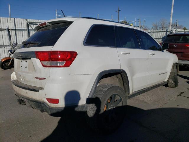 Photo 2 VIN: 1C4RJFAT9DC611908 - JEEP GRAND CHEROKEE 