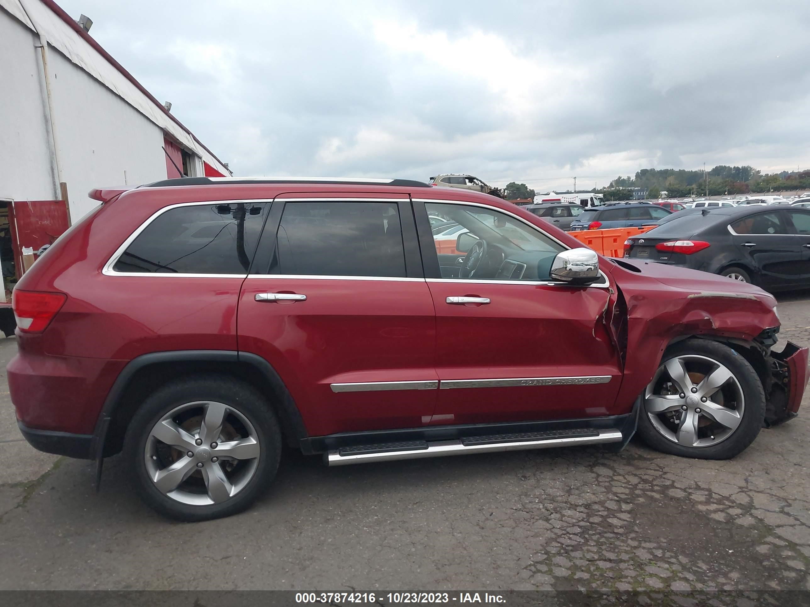 Photo 12 VIN: 1C4RJFBG0DC512881 - JEEP GRAND CHEROKEE 