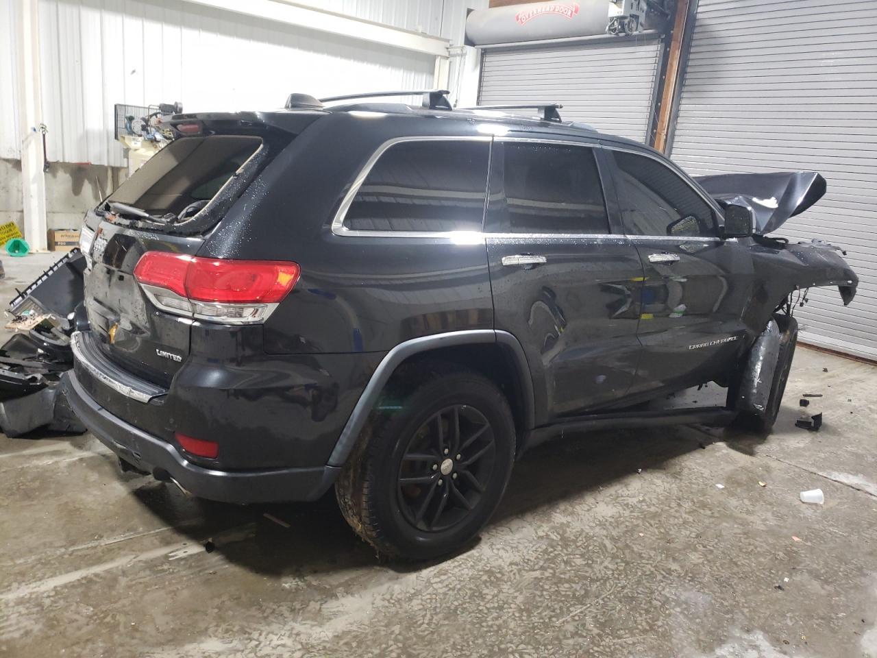 Photo 2 VIN: 1C4RJFBG0GC357009 - JEEP GRAND CHEROKEE 