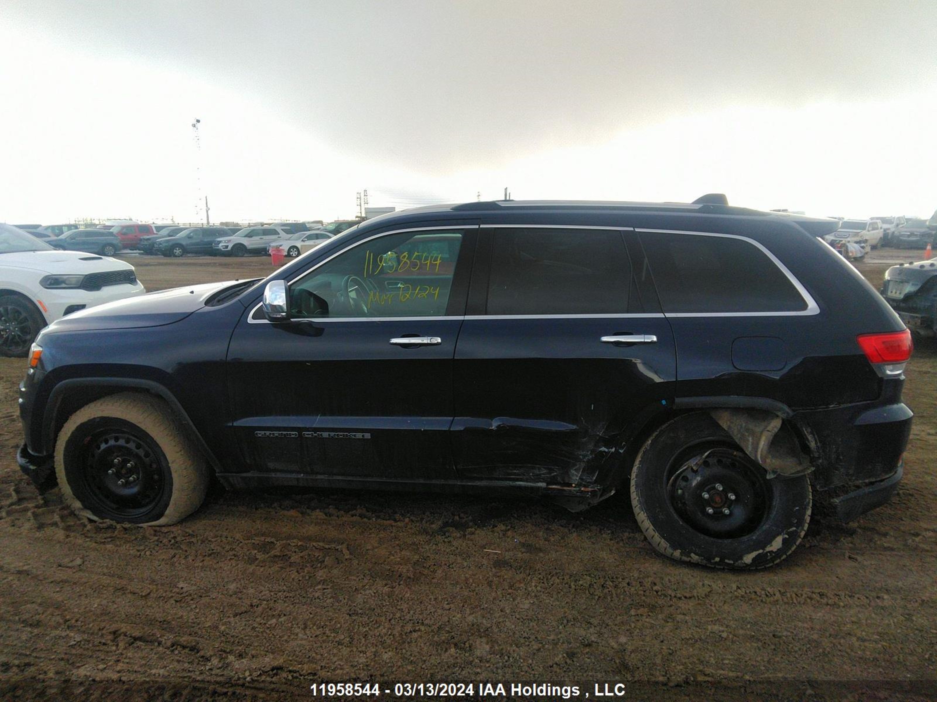 Photo 13 VIN: 1C4RJFBG0HC851114 - JEEP GRAND CHEROKEE 