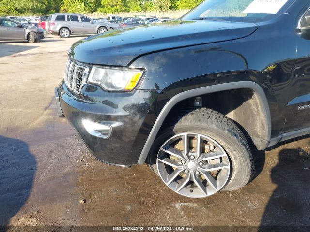 Photo 5 VIN: 1C4RJFBG0JC299605 - JEEP GRAND CHEROKEE 