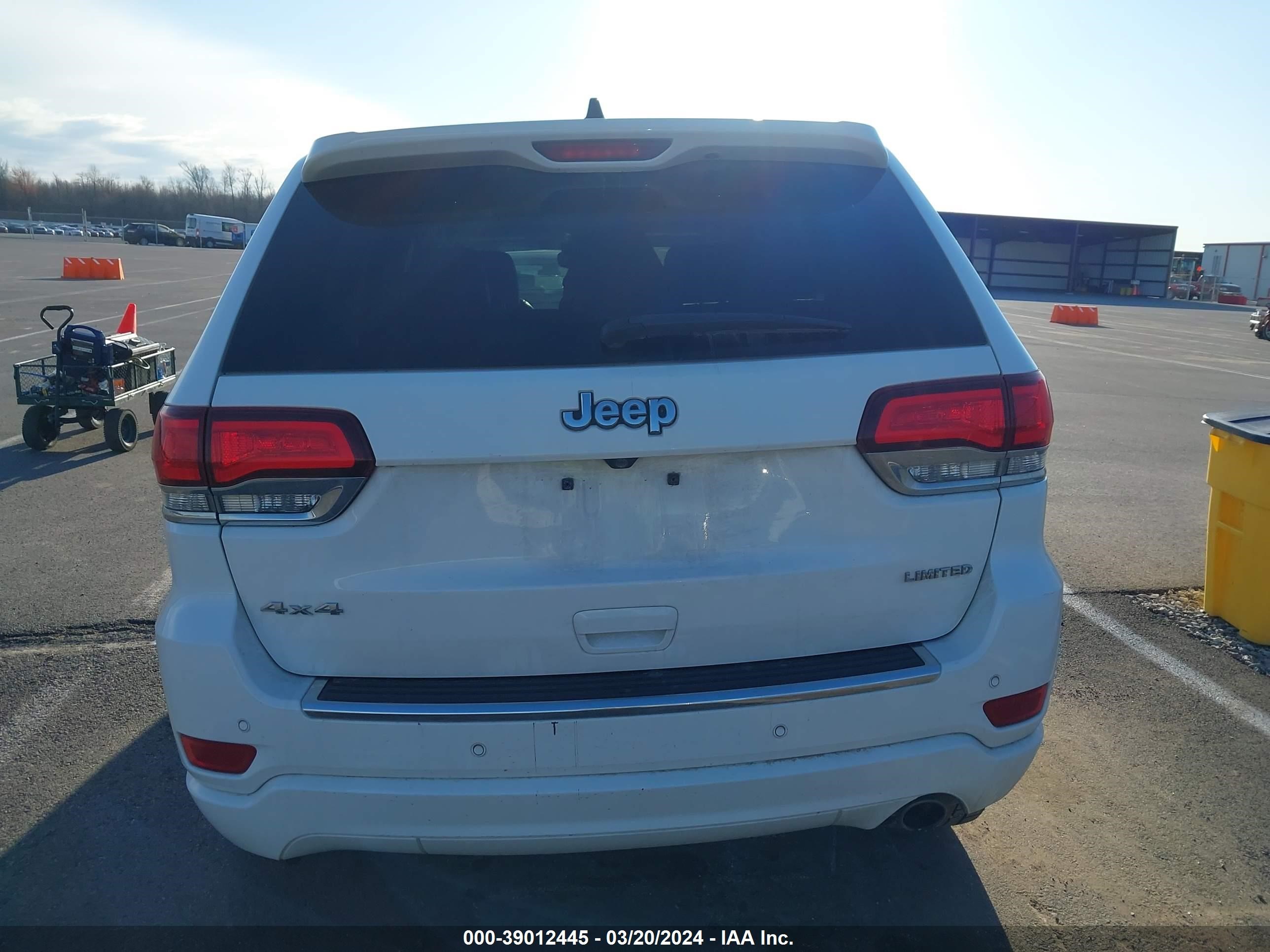 Photo 16 VIN: 1C4RJFBG0LC115556 - JEEP GRAND CHEROKEE 