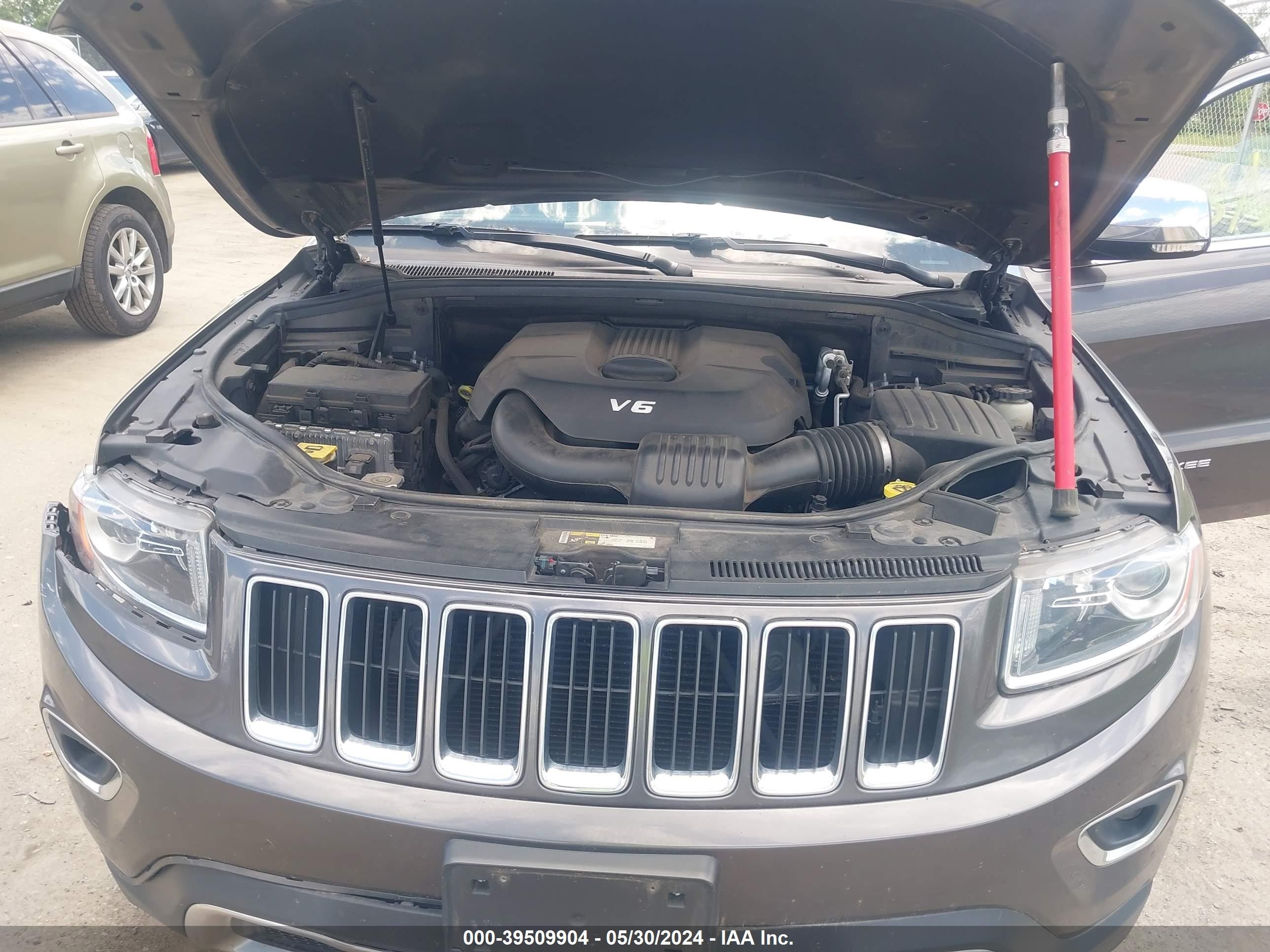 Photo 9 VIN: 1C4RJFBG1EC254775 - JEEP GRAND CHEROKEE 