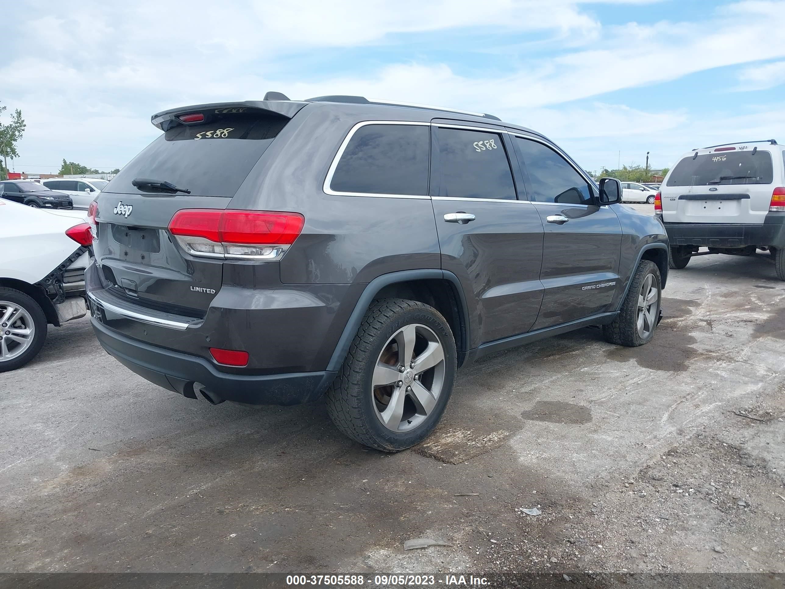 Photo 3 VIN: 1C4RJFBG1EC441076 - JEEP GRAND CHEROKEE 