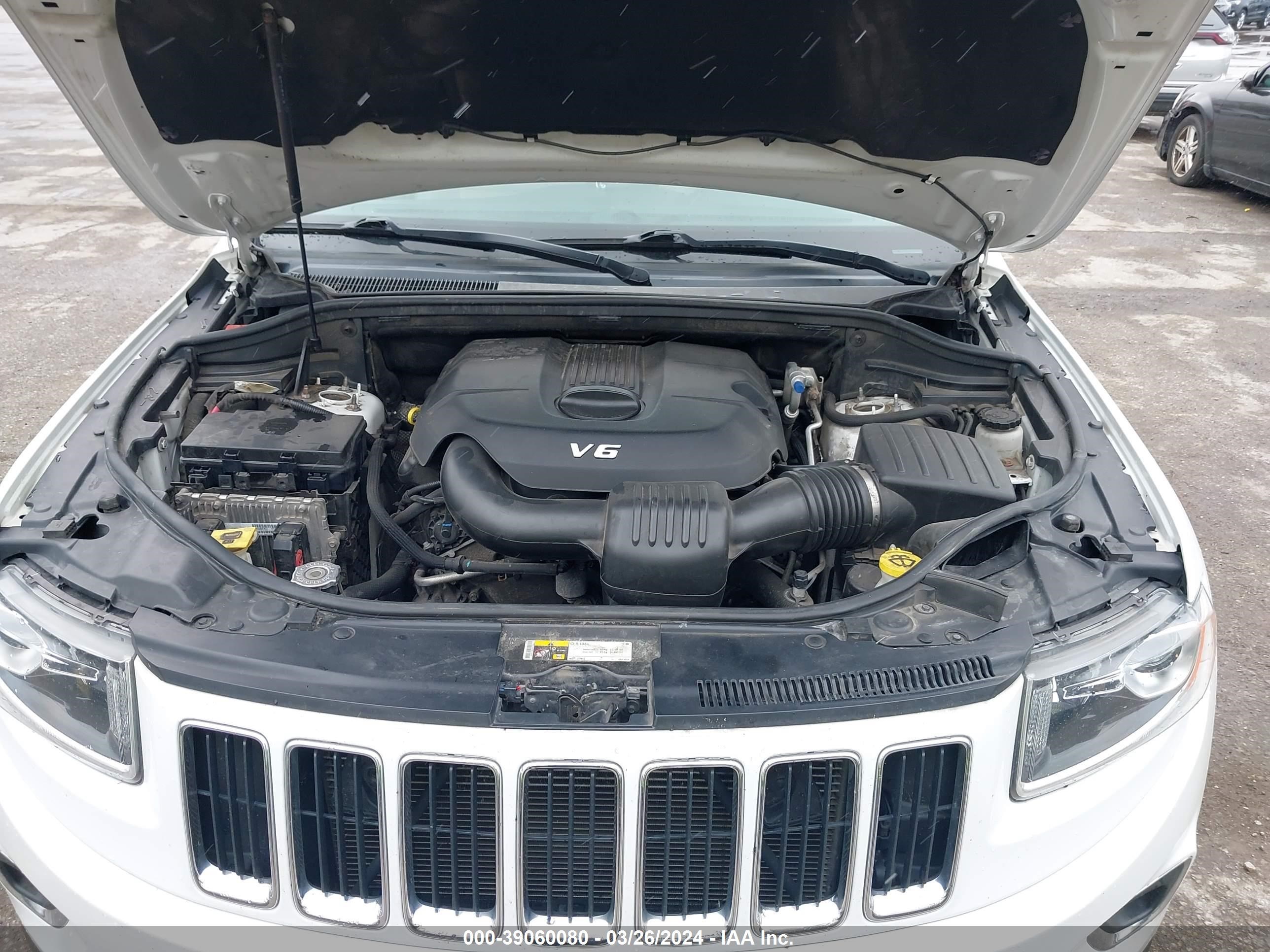 Photo 9 VIN: 1C4RJFBG1EC542215 - JEEP GRAND CHEROKEE 