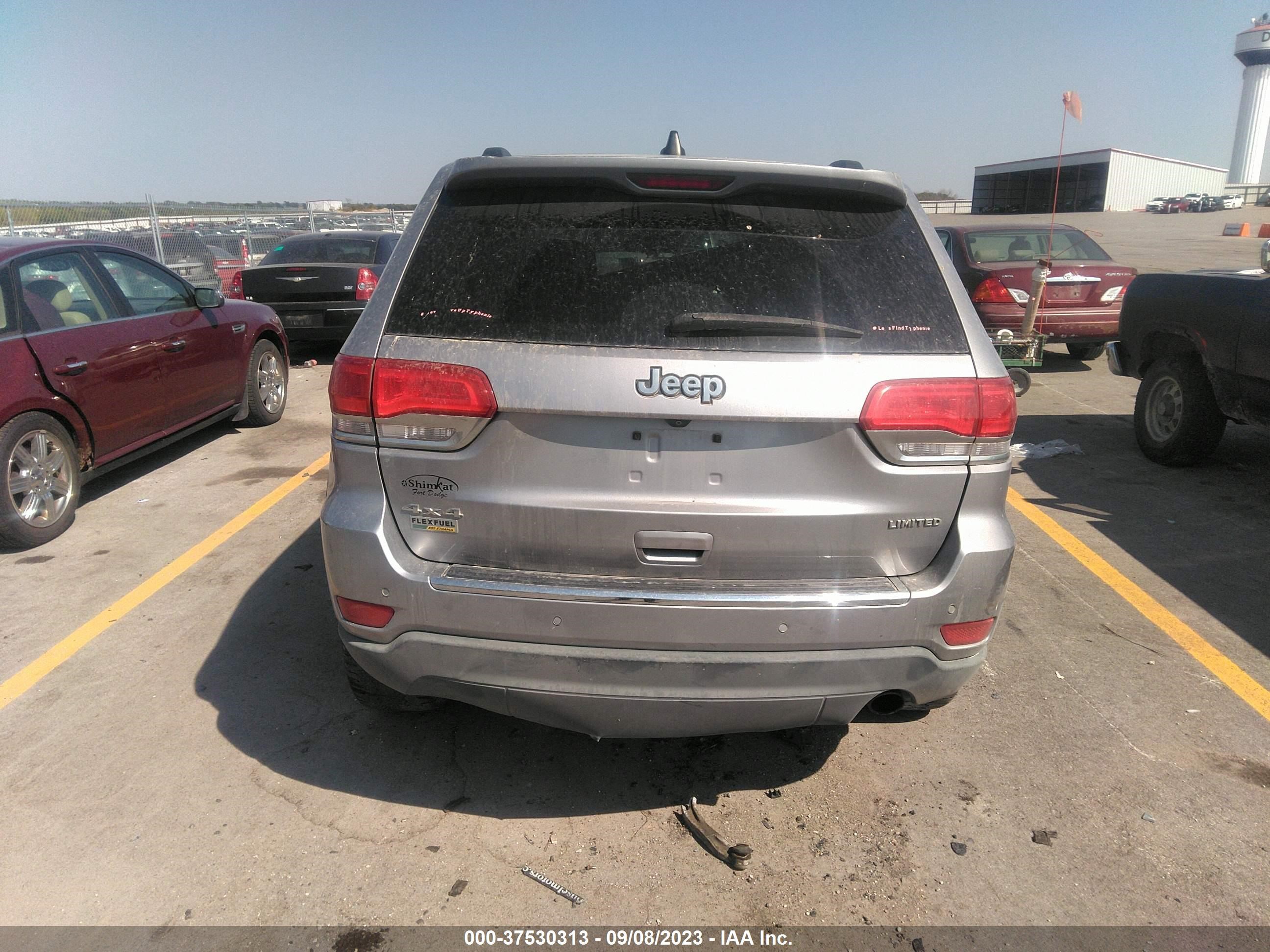 Photo 15 VIN: 1C4RJFBG1FC204850 - JEEP GRAND CHEROKEE 