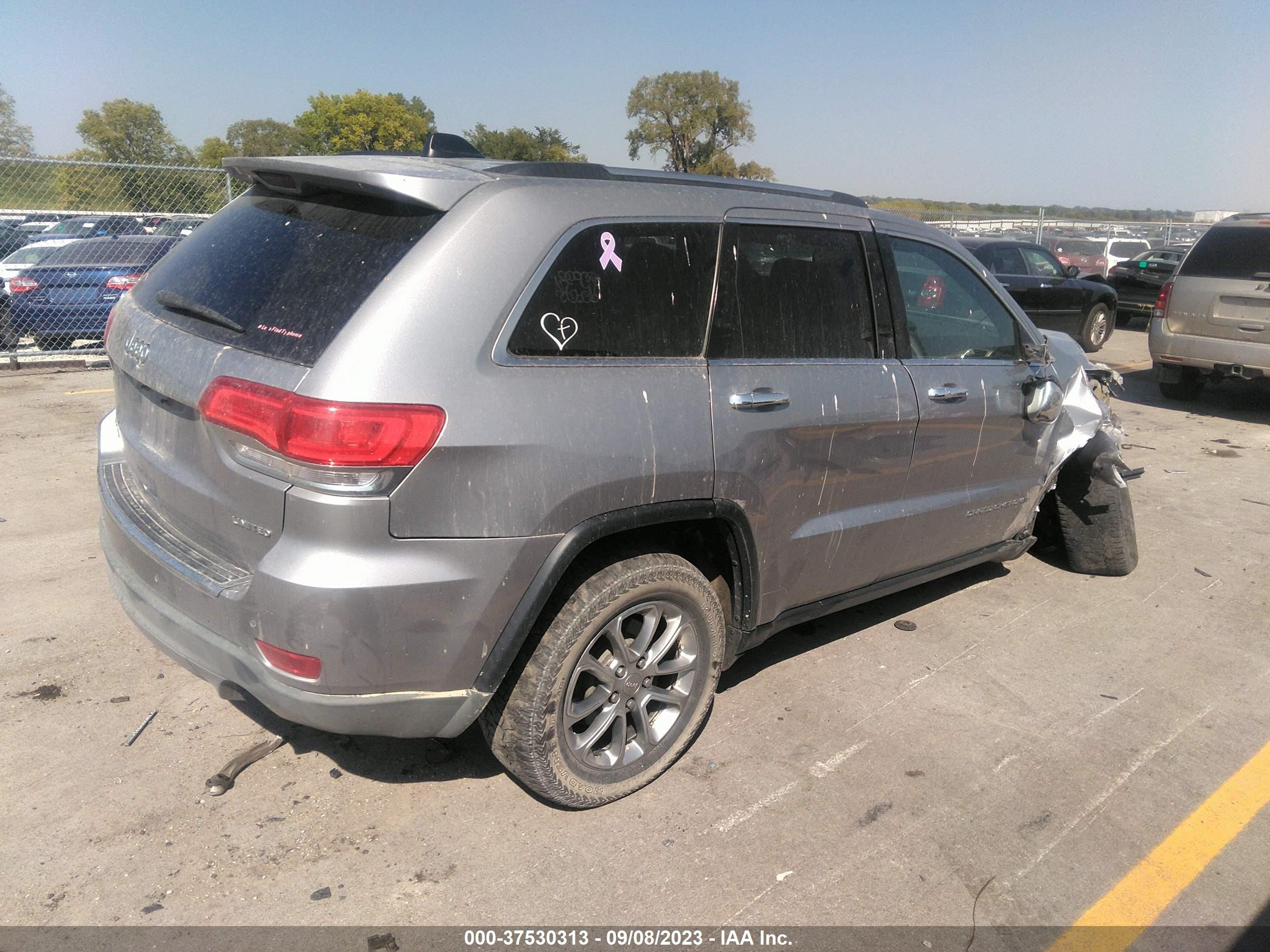 Photo 3 VIN: 1C4RJFBG1FC204850 - JEEP GRAND CHEROKEE 