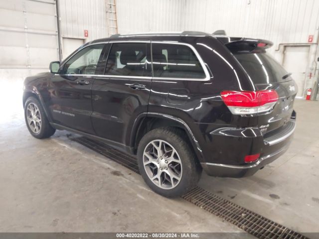 Photo 2 VIN: 1C4RJFBG1JC365675 - JEEP GRAND CHEROKEE 