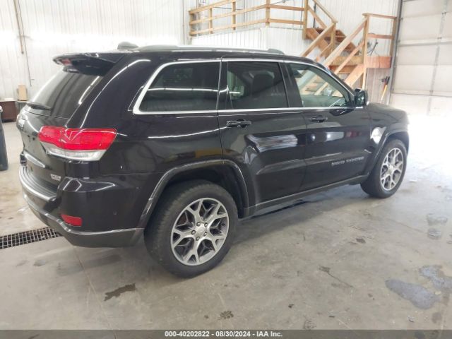 Photo 3 VIN: 1C4RJFBG1JC365675 - JEEP GRAND CHEROKEE 