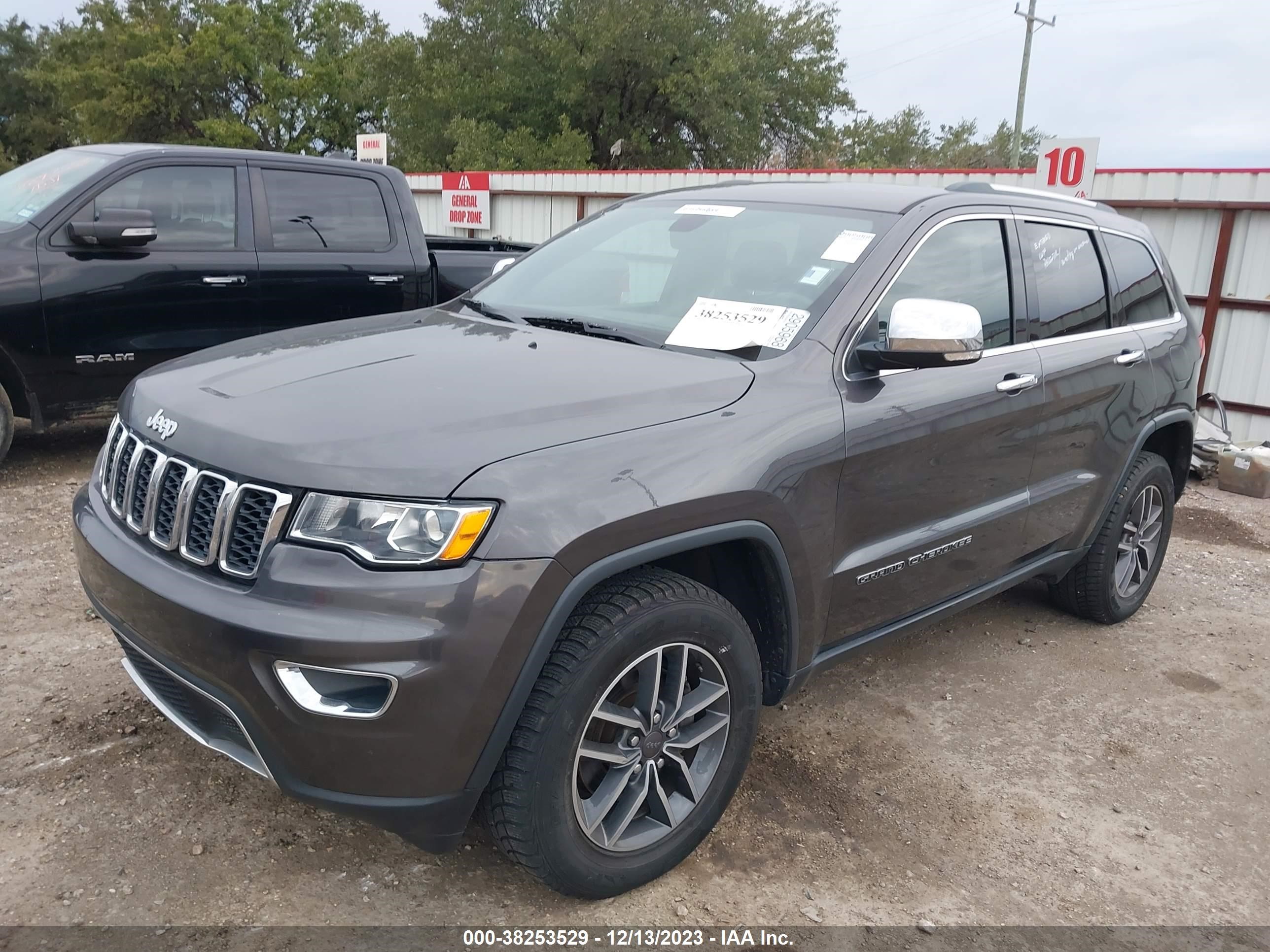 Photo 1 VIN: 1C4RJFBG1KC539679 - JEEP GRAND CHEROKEE 