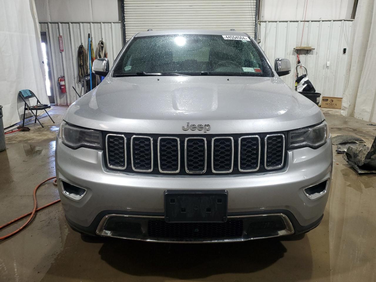 Photo 4 VIN: 1C4RJFBG1KC735007 - JEEP GRAND CHEROKEE 