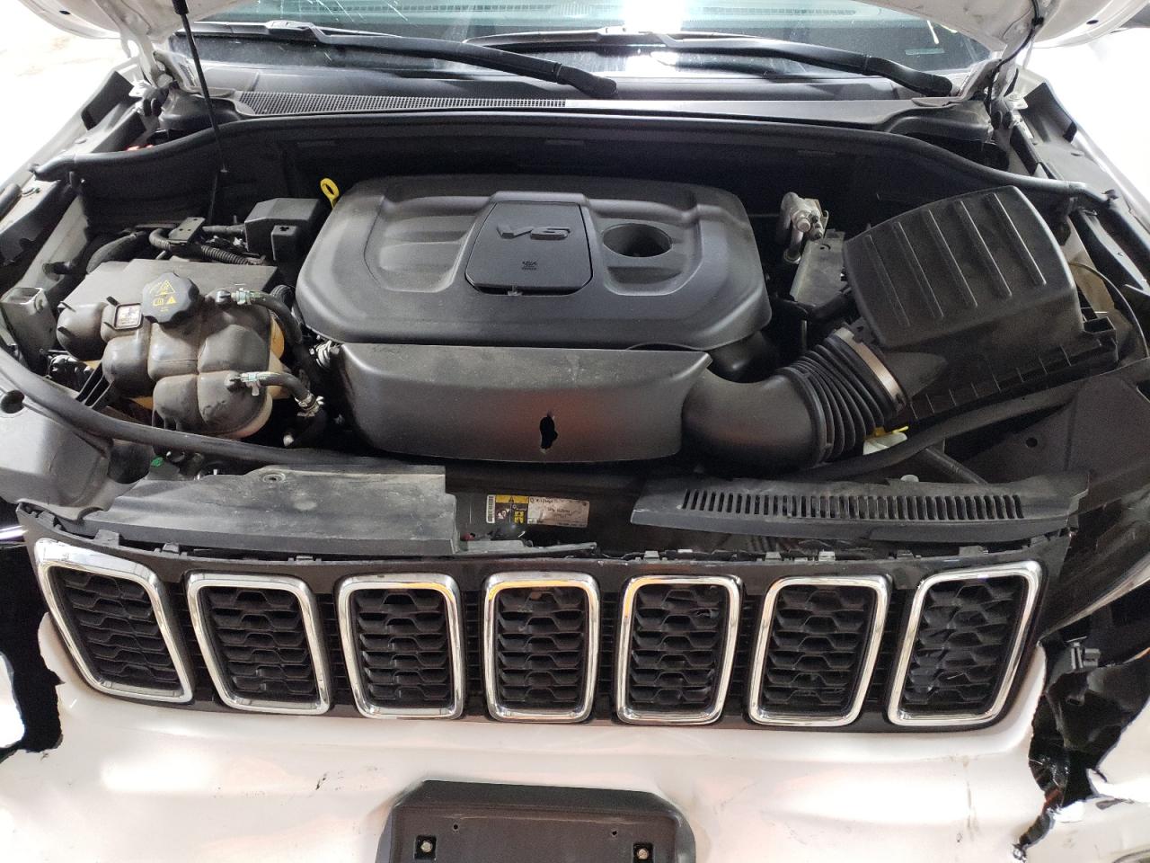 Photo 10 VIN: 1C4RJFBG1LC363699 - JEEP GRAND CHEROKEE 