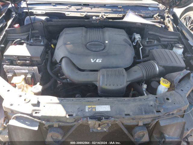 Photo 9 VIN: 1C4RJFBG2FC141483 - JEEP GRAND CHEROKEE 