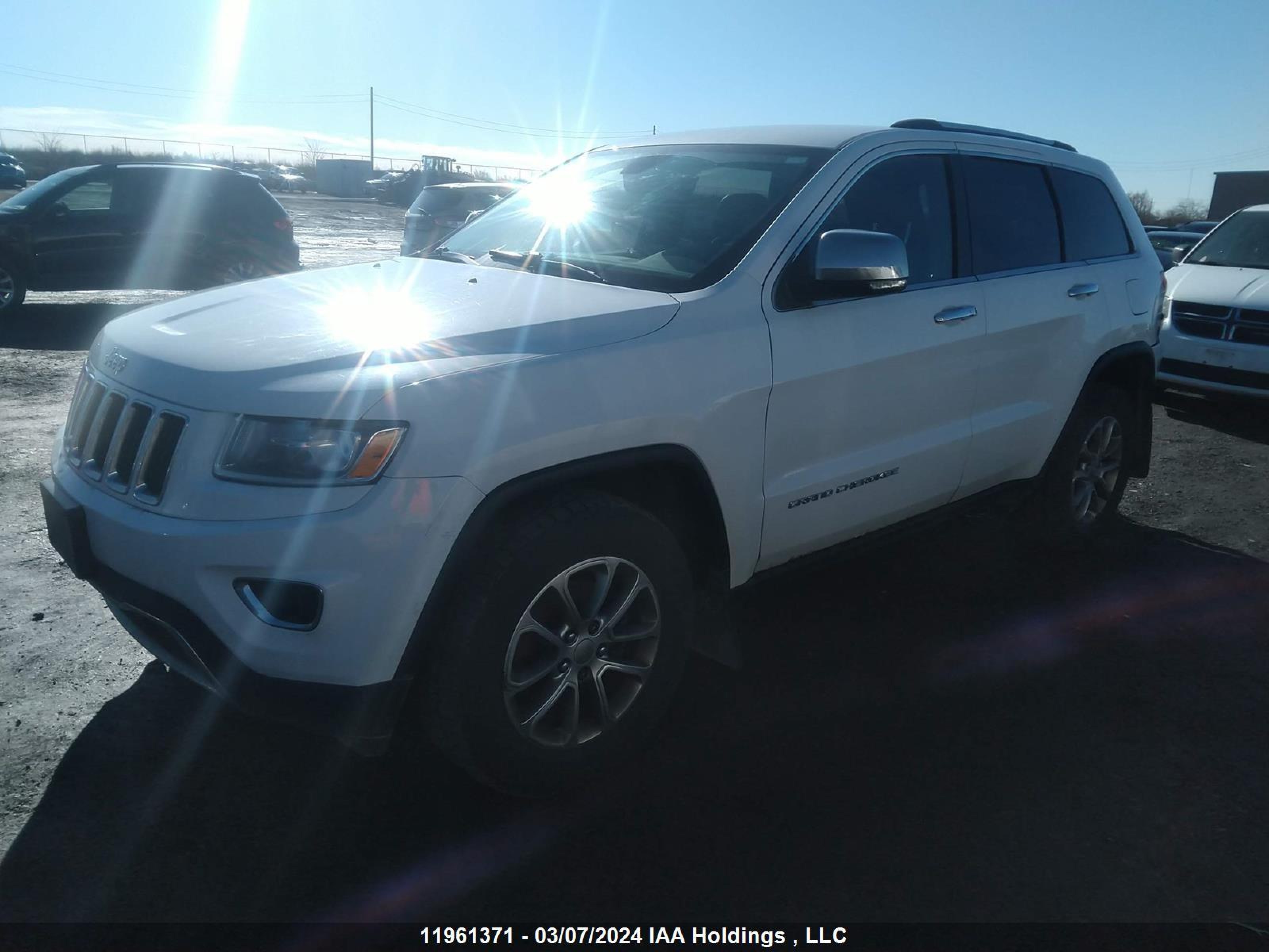 Photo 1 VIN: 1C4RJFBG2FC626514 - JEEP GRAND CHEROKEE 