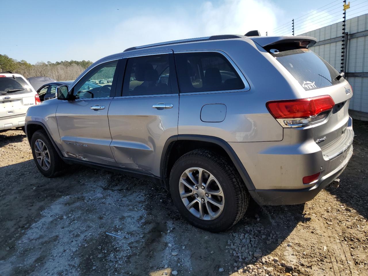 Photo 1 VIN: 1C4RJFBG2FC747978 - JEEP GRAND CHEROKEE 