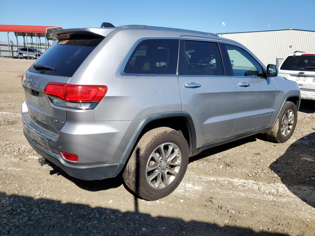 Photo 2 VIN: 1C4RJFBG2FC747978 - JEEP GRAND CHEROKEE 