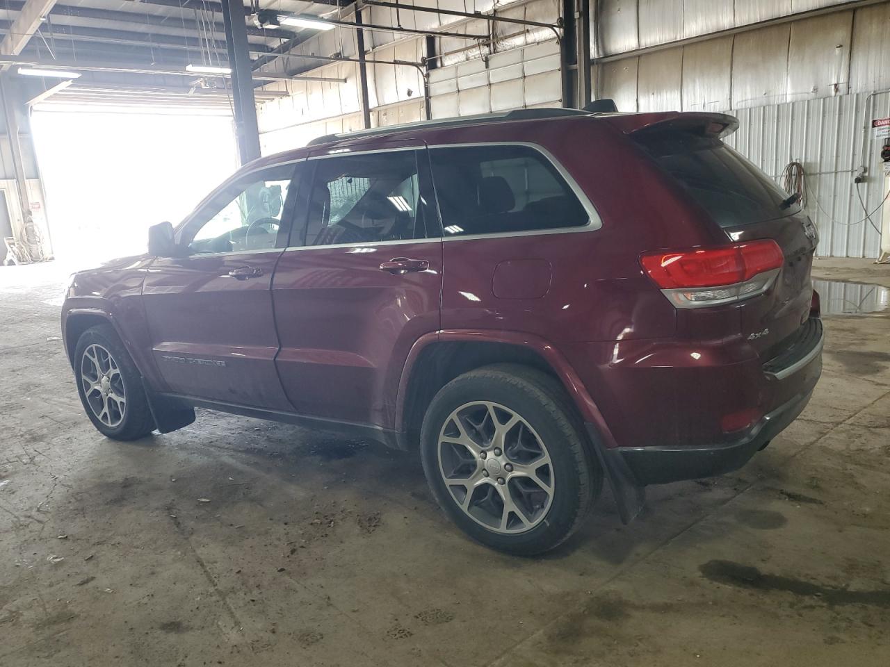 Photo 1 VIN: 1C4RJFBG2JC284457 - JEEP GRAND CHEROKEE 