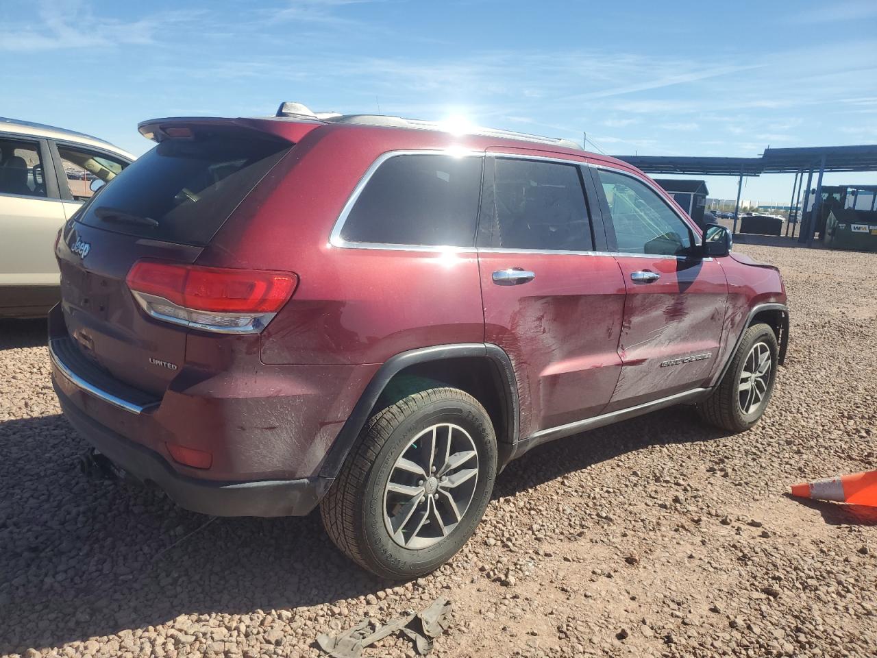 Photo 2 VIN: 1C4RJFBG2JC488336 - JEEP GRAND CHEROKEE 