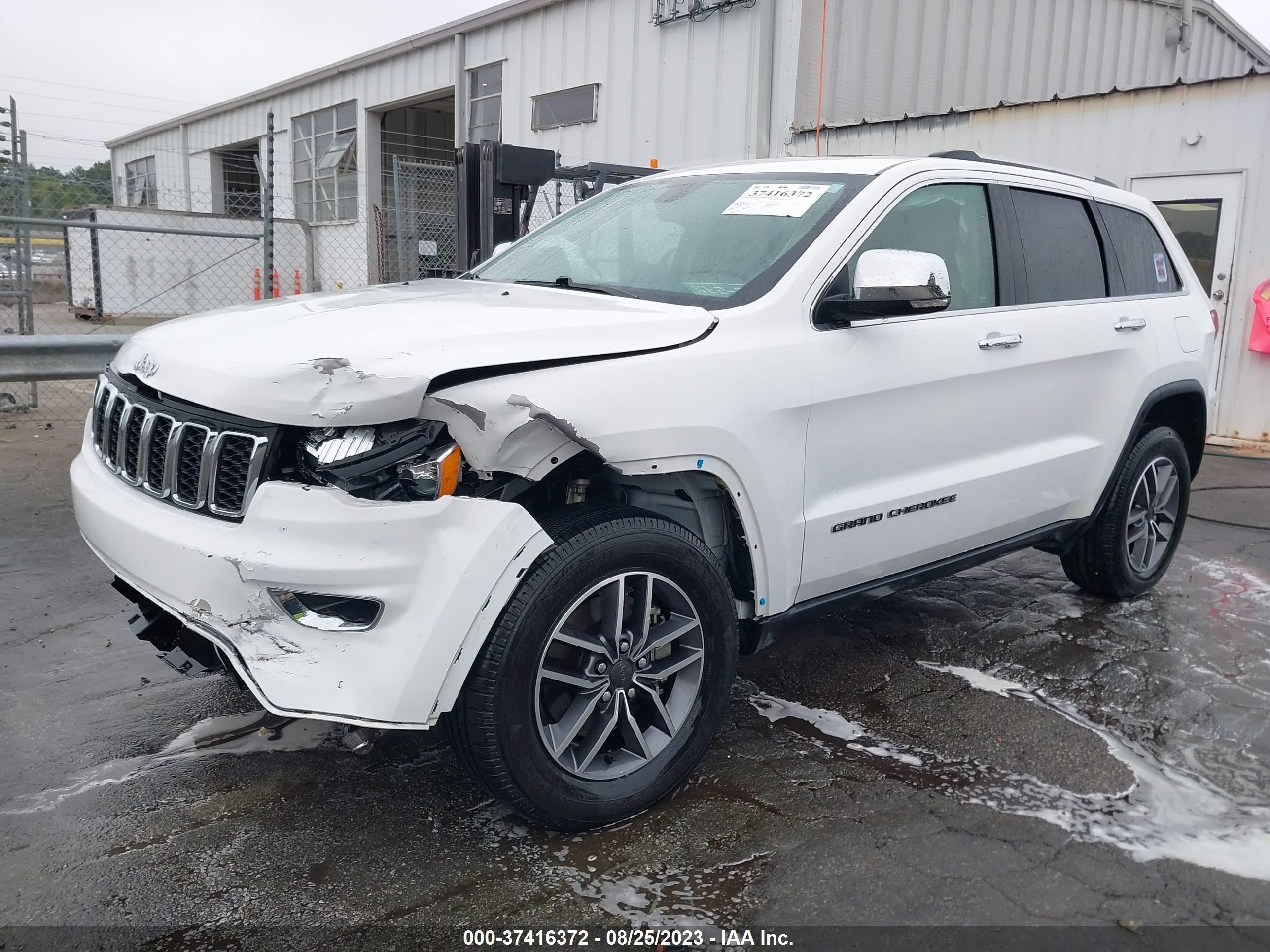 Photo 1 VIN: 1C4RJFBG2MC612111 - JEEP GRAND CHEROKEE 