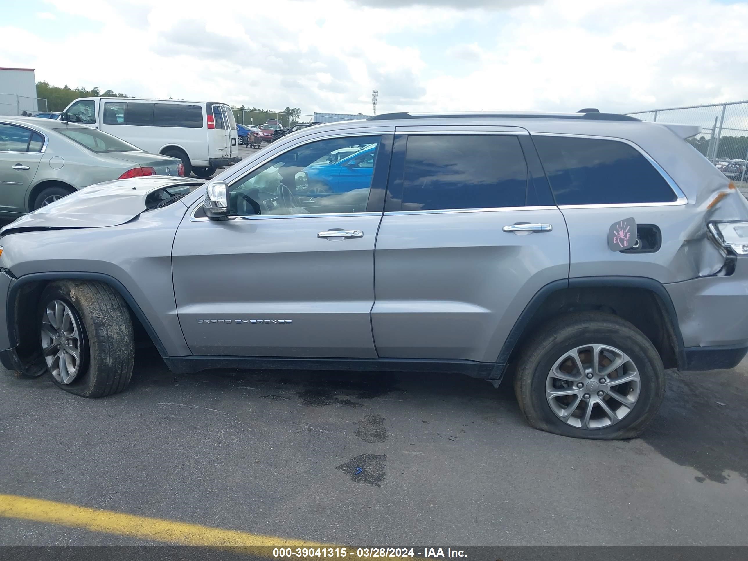 Photo 13 VIN: 1C4RJFBG3FC125146 - JEEP GRAND CHEROKEE 