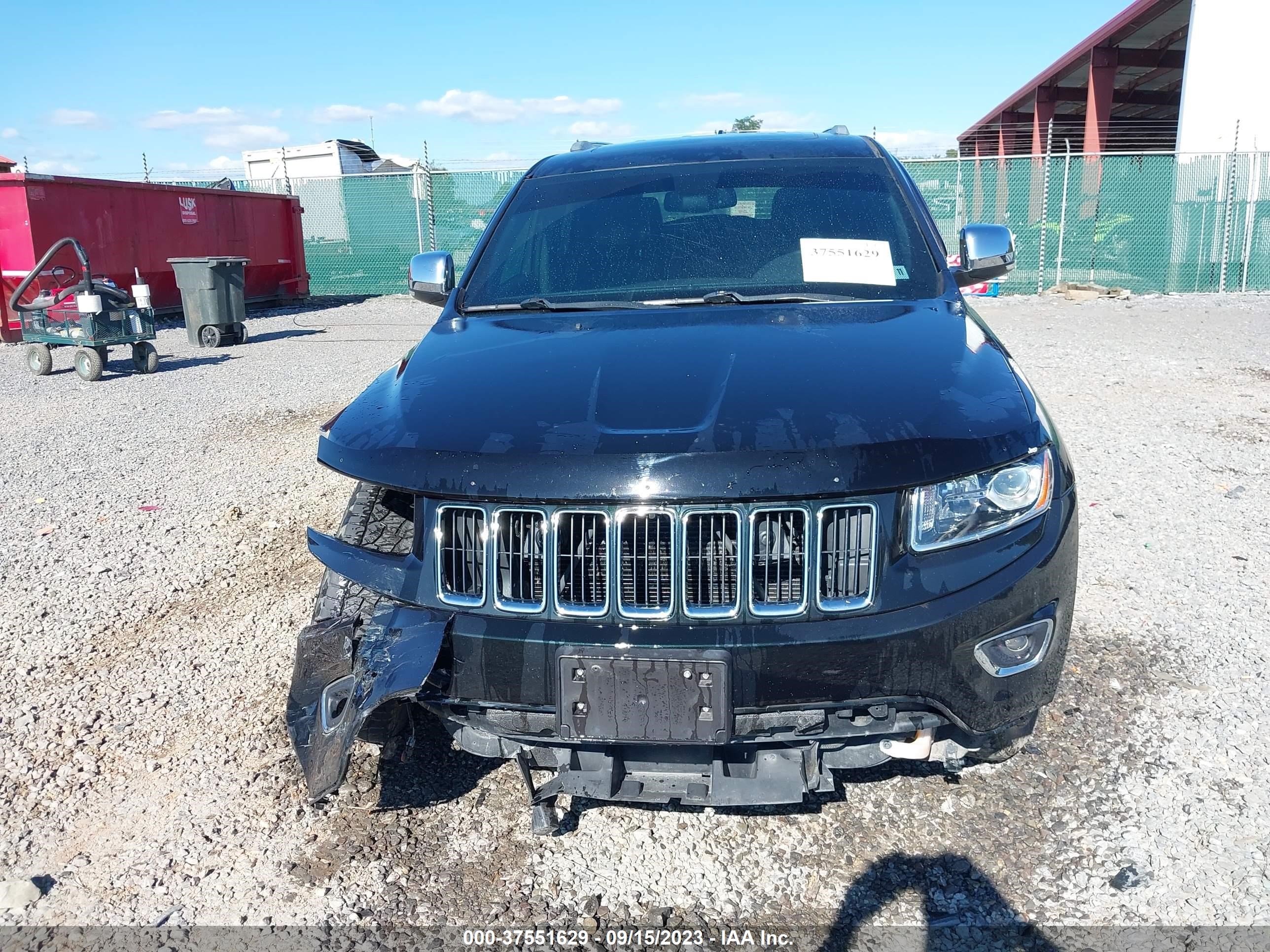 Photo 12 VIN: 1C4RJFBG3FC954931 - JEEP GRAND CHEROKEE 