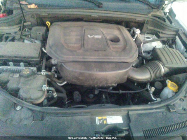 Photo 9 VIN: 1C4RJFBG3GC429014 - JEEP GRAND CHEROKEE 