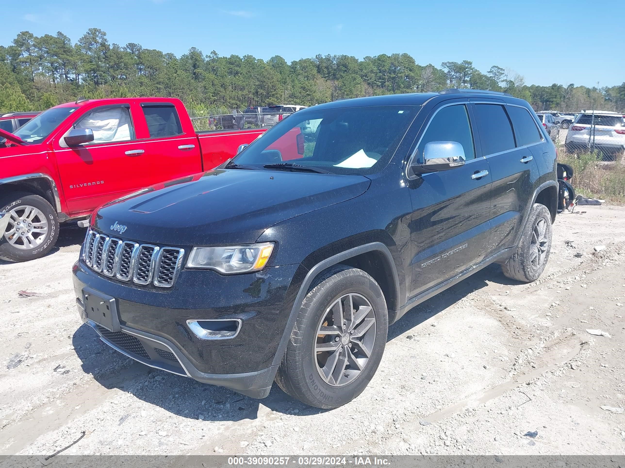 Photo 1 VIN: 1C4RJFBG3HC739942 - JEEP GRAND CHEROKEE 