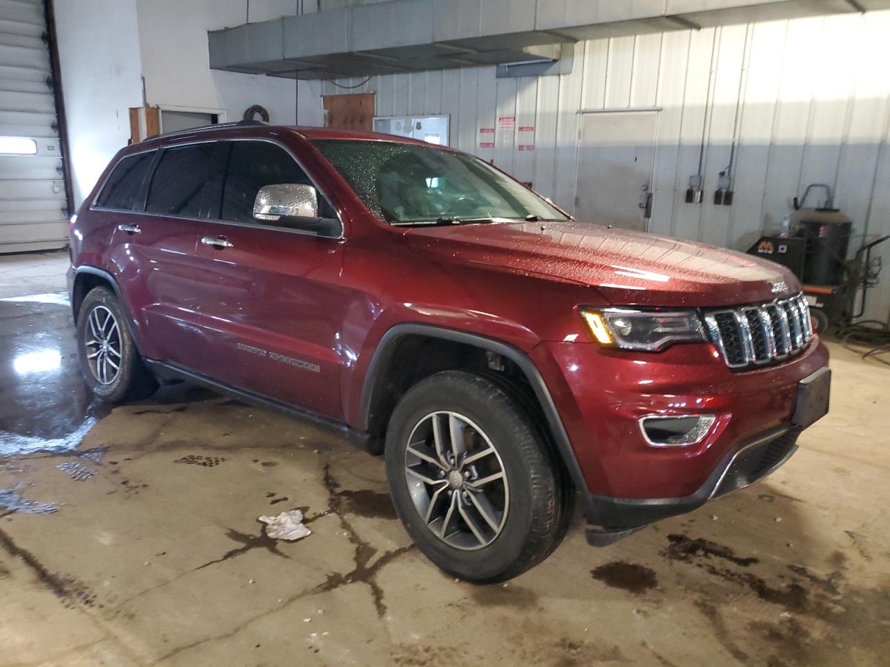 Photo 3 VIN: 1C4RJFBG3JC263276 - JEEP GRAND CHEROKEE 