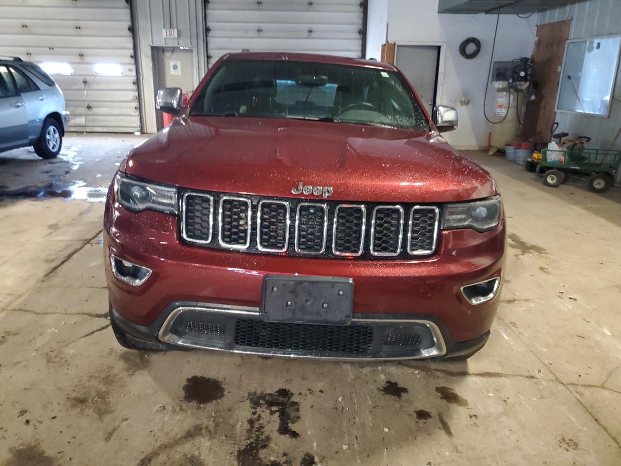 Photo 4 VIN: 1C4RJFBG3JC263276 - JEEP GRAND CHEROKEE 