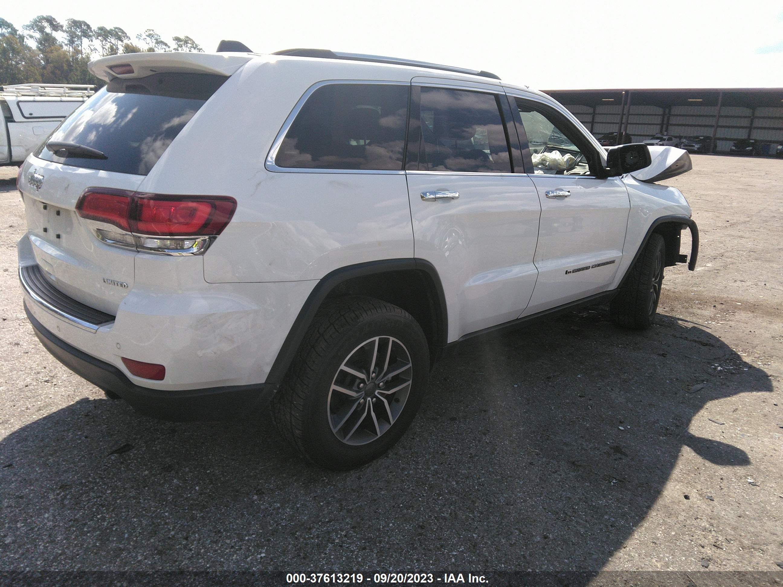 Photo 3 VIN: 1C4RJFBG3NC141474 - JEEP GRAND CHEROKEE 