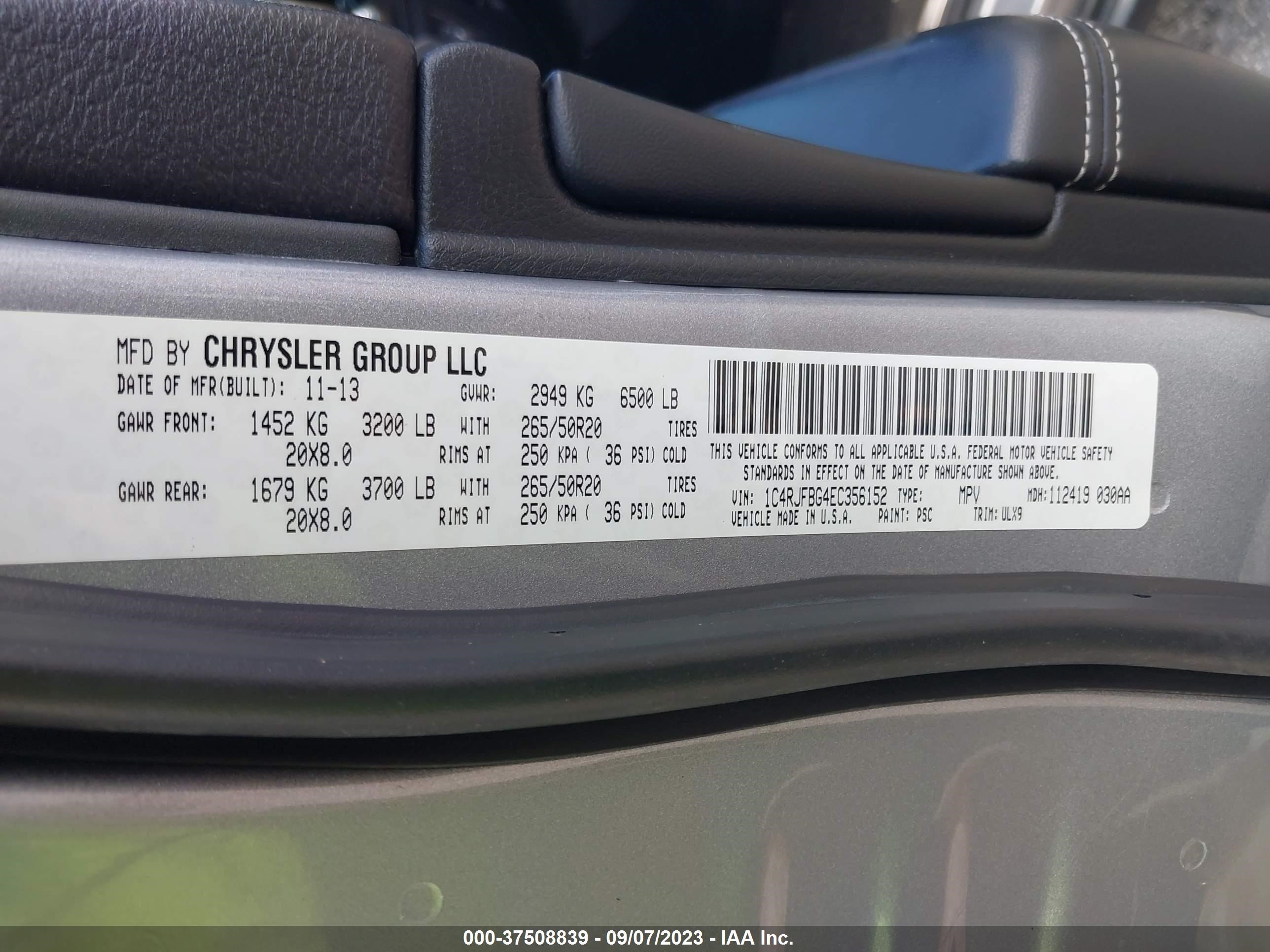 Photo 8 VIN: 1C4RJFBG4EC356152 - JEEP GRAND CHEROKEE 