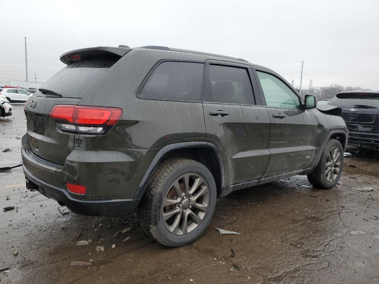 Photo 2 VIN: 1C4RJFBG4GC494339 - JEEP GRAND CHEROKEE 