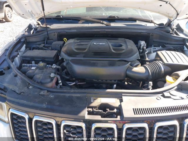 Photo 9 VIN: 1C4RJFBG4JC350104 - JEEP GRAND CHEROKEE 