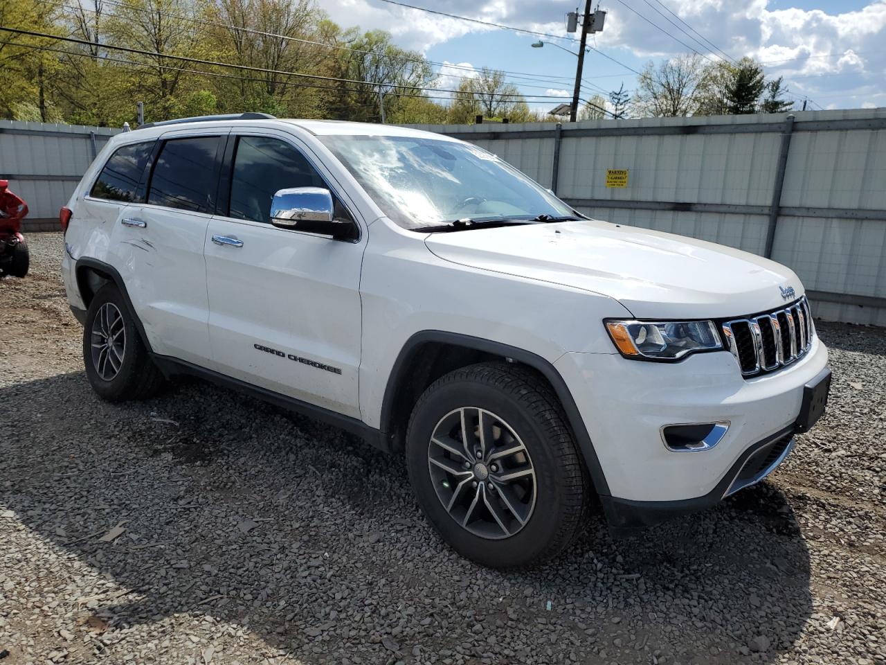 Photo 3 VIN: 1C4RJFBG4JC378887 - JEEP GRAND CHEROKEE 