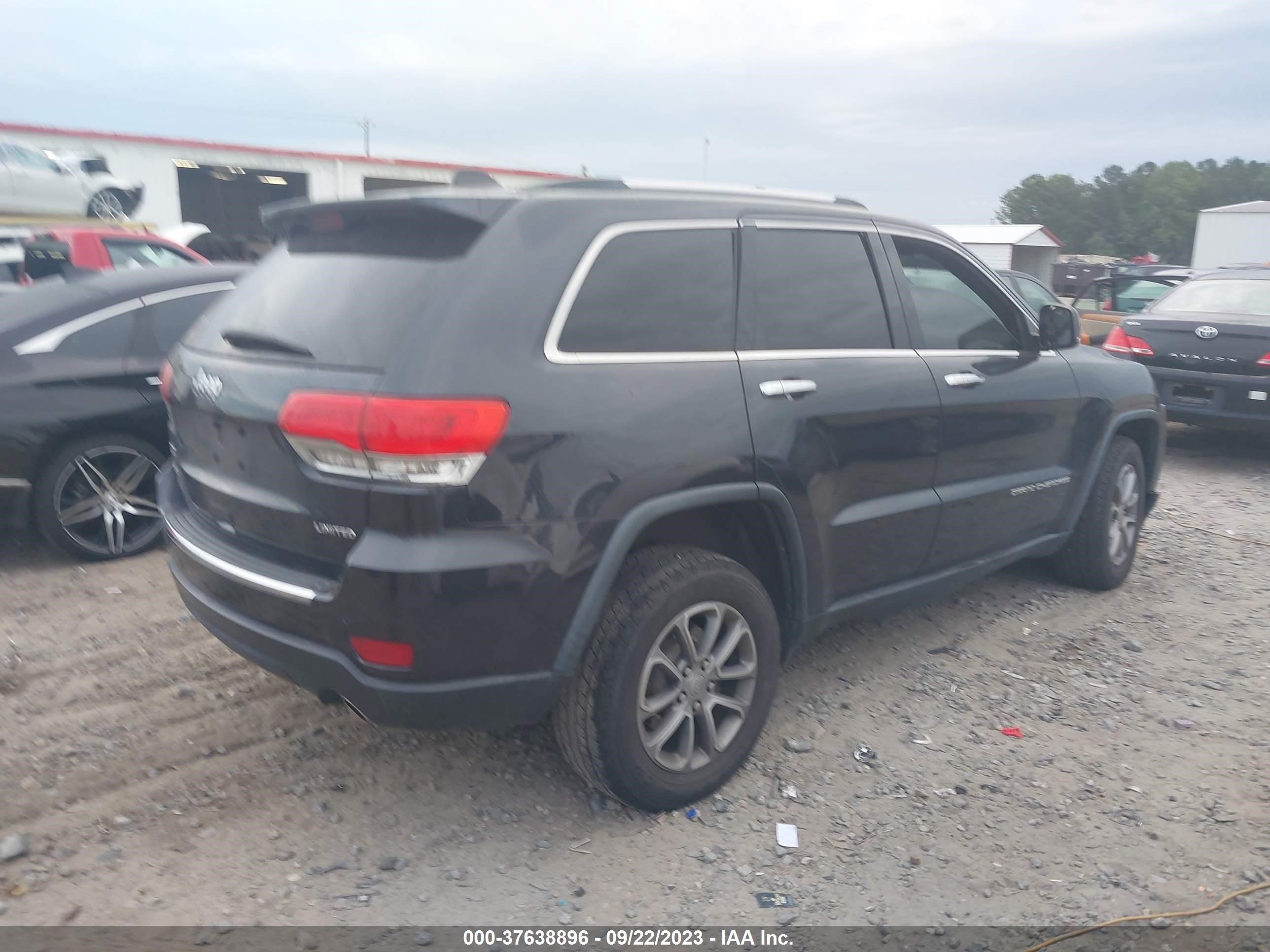 Photo 3 VIN: 1C4RJFBG5EC467356 - JEEP GRAND CHEROKEE 