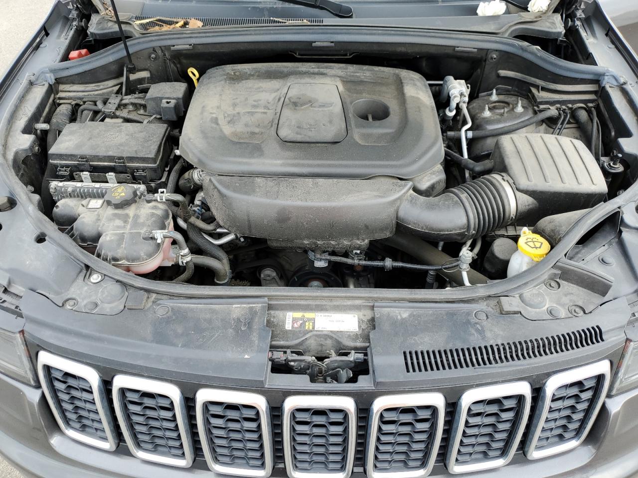 Photo 11 VIN: 1C4RJFBG5LC149878 - JEEP GRAND CHEROKEE 