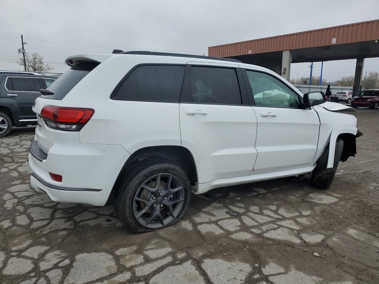 Photo 2 VIN: 1C4RJFBG5LC160069 - JEEP GRAND CHEROKEE 