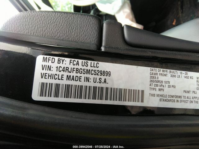 Photo 8 VIN: 1C4RJFBG5MC529899 - JEEP GRAND CHEROKEE 