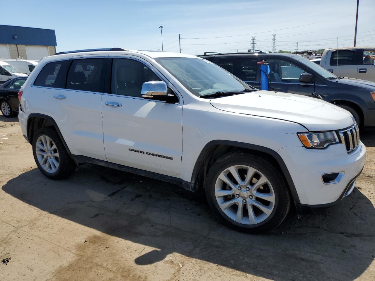 Photo 3 VIN: 1C4RJFBG6HC711214 - JEEP GRAND CHEROKEE 